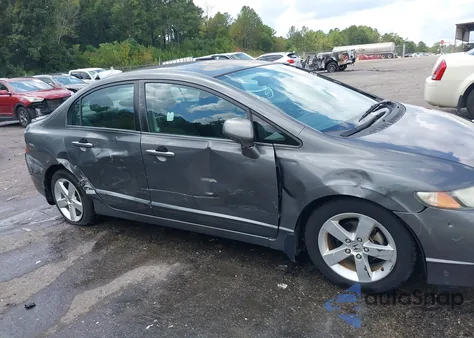 2011 Honda Civic Lx-S z USA, uszkodzony, nr VIN 2HGFA1F64BH509226